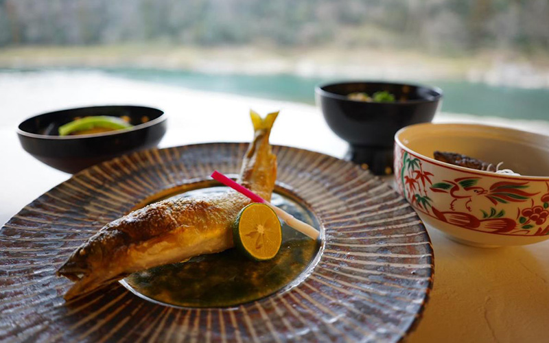 鮎の塩焼き