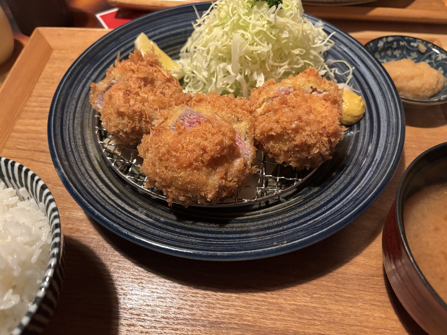 黒豚とんかつ